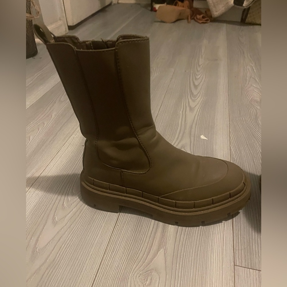 Army Green Chunky Sole Boots